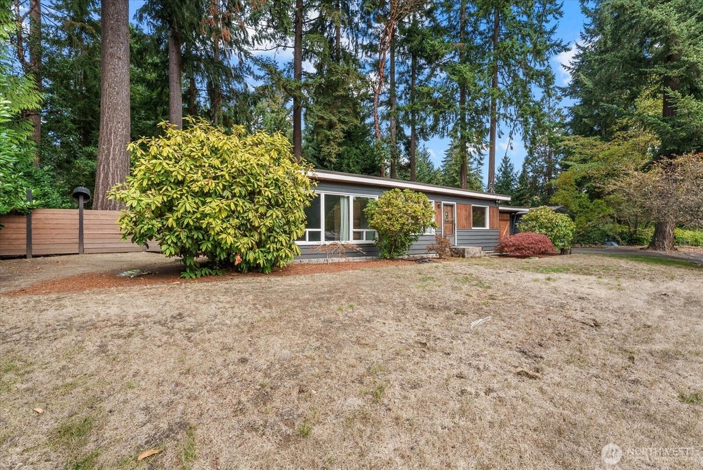 Photo of 234 SW 208th Street, Normandy Park, WA 98166 (MLS # 2585561)