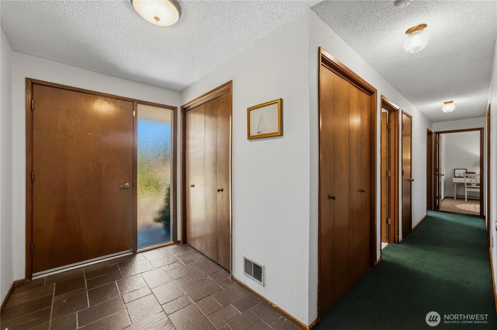Photo of 918 Manor Drive, Fircrest, WA 98466 (MLS # 2534848)