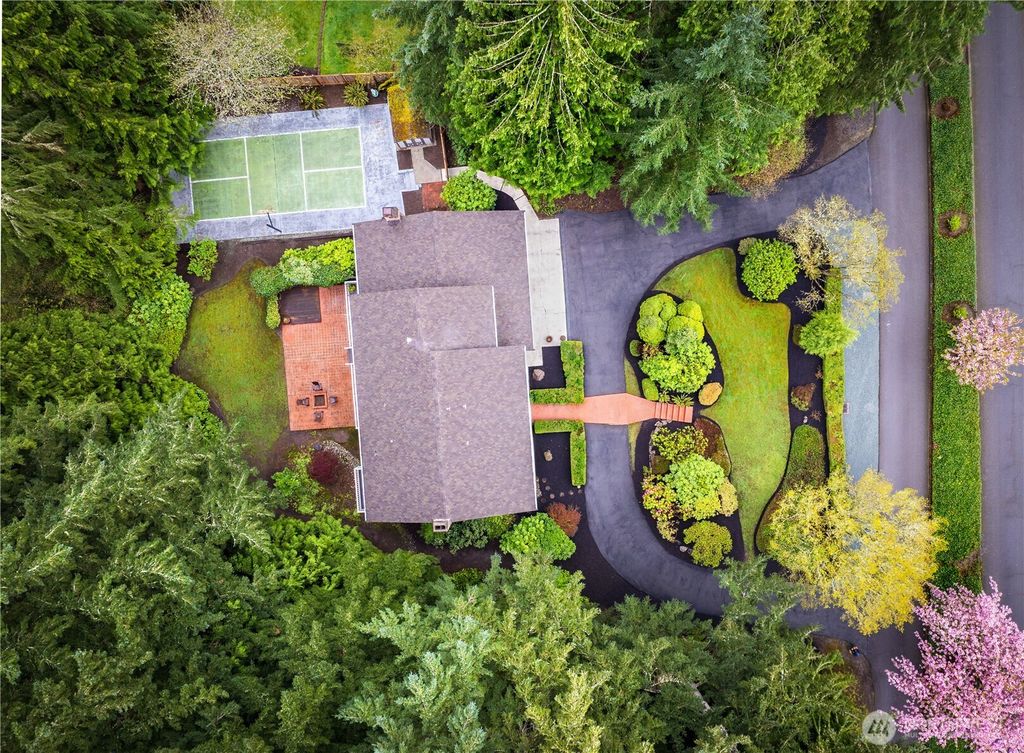 Photo of 17811 7th Avenue W, Bothell, WA 98012 (MLS # 2510578)