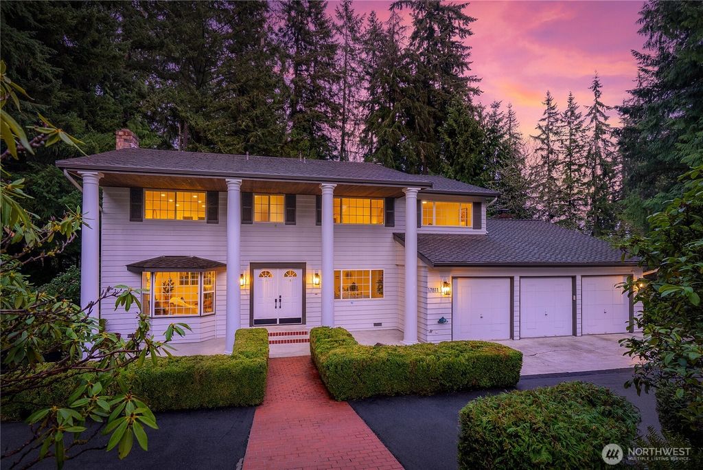 Photo of 17811 7th Avenue W, Bothell, WA 98012 (MLS # 2510578)