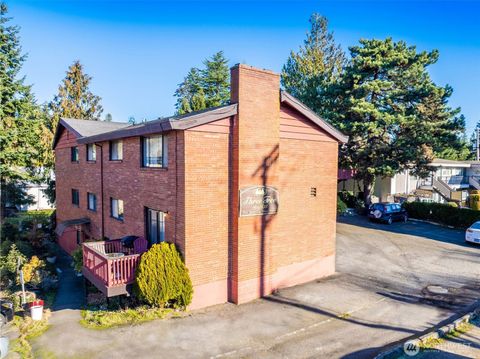 2014 SW 152nd Street Burien WA 98166