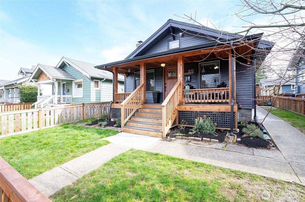 Photo of 819 S Anderson Street, Tacoma, WA 98405 (MLS # 2486287)