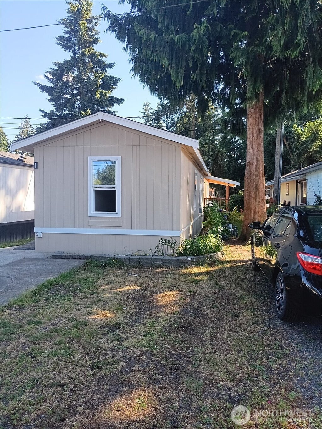 Photo of 17410 52nd Avenue W #1, Lynnwood, WA 98037 (MLS # 2556760)