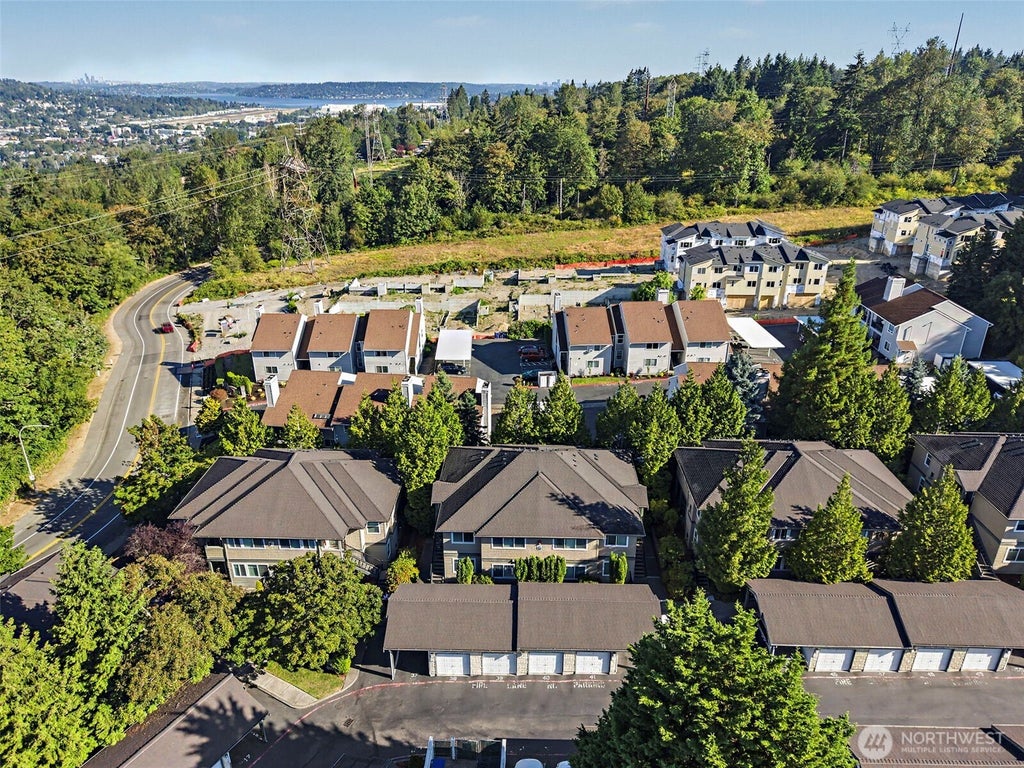 Photo of 1500 S 18th ST #G201, Renton, WA 98055 (MLS # 2571987)