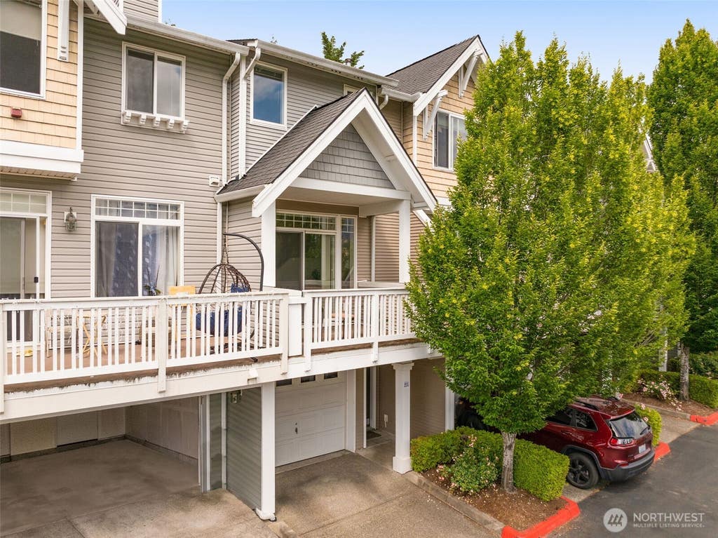 Photo of 23120 SE Black Nugget Road #P2, Issaquah, WA 98029 (MLS # 2551123)