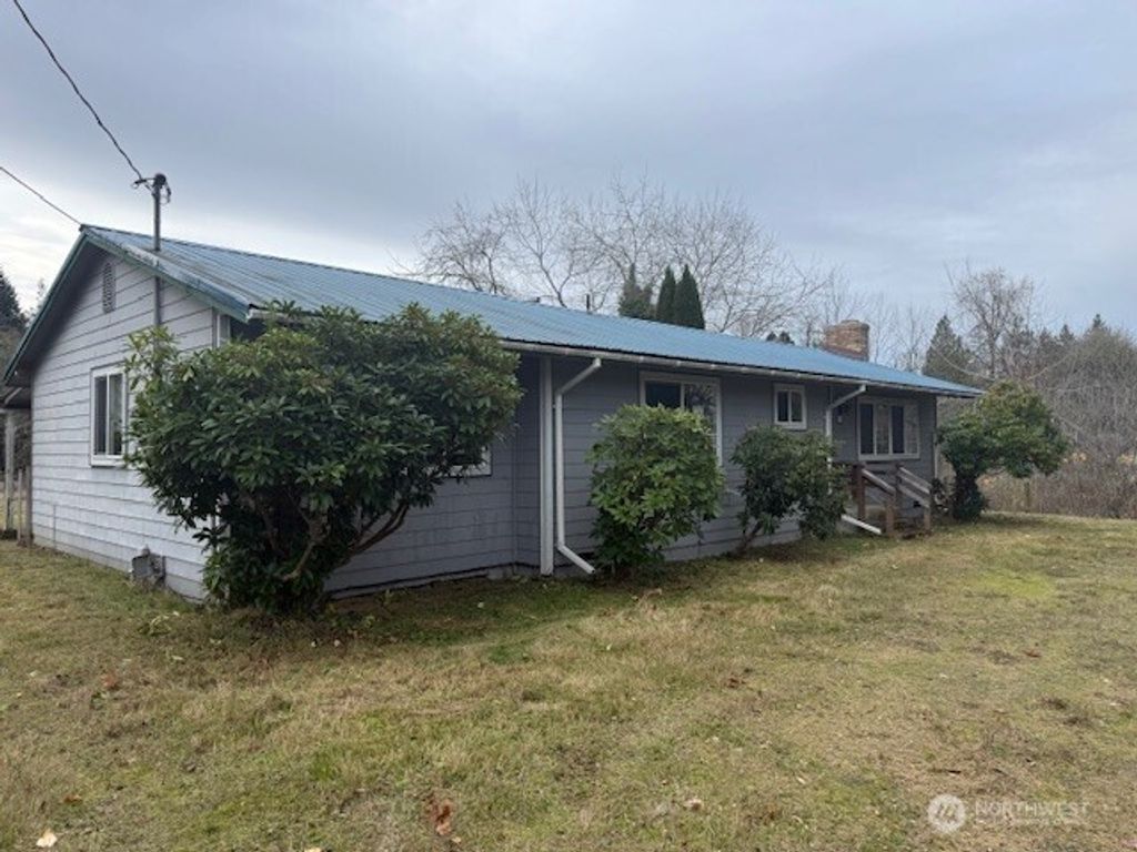 Photo of 3430 Boston Harbor Road NE, Olympia, WA 98506 (MLS # 2462783)