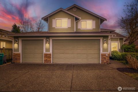 Photo of 17708 11th Place W, Lynnwood, WA 98037 (MLS # 2473004)