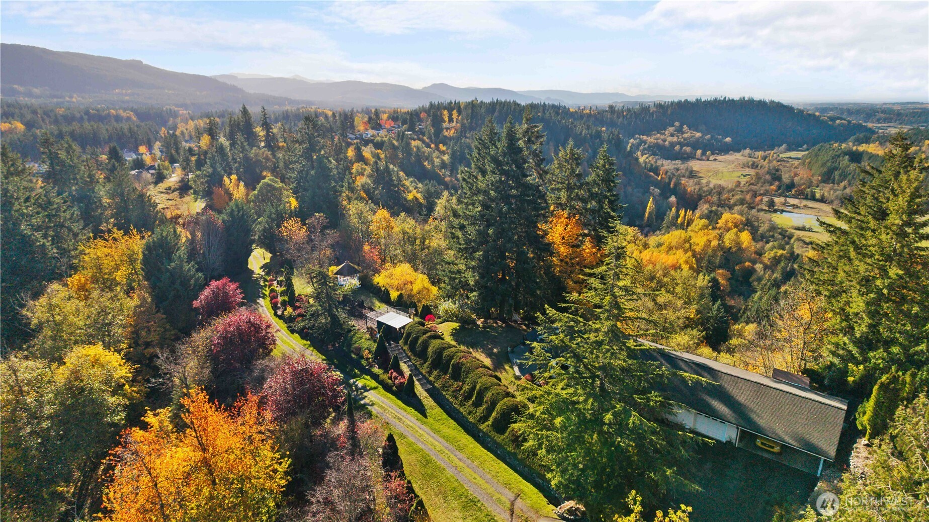 340 Dow Ridge Drive N