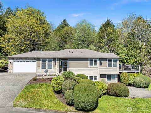 Photo of 7989 E Barsay Lane, Port Orchard, WA 98366 (MLS # 2502213)