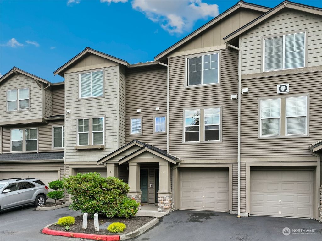 Photo of 15325 SE 155th Place #Q3, Renton, WA 98058 (MLS # 2281416)