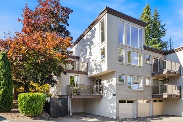 8503 BOWDOIN WAY APT 206, EDMONDS, WA 98026 - Image fe584991fc0fc5594bf5a4cdbe181a02/2052071254