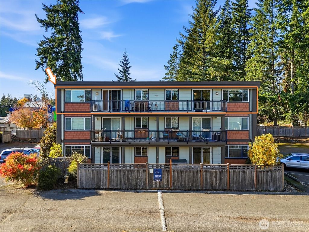 Photo of 7503 212th Street SW #B302, Edmonds, WA 98026 (MLS # 2453366)