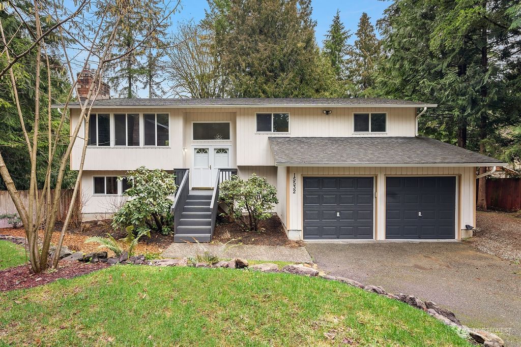 Photo of 15532 187th Avenue NE, Woodinville, WA 98072 (MLS # 2045713)
