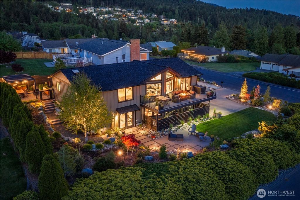 Photo of 4708 Queen Ann Way, Anacortes, WA 98221 (MLS # 2521503)
