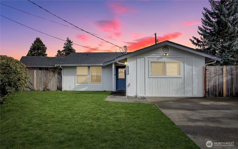 Photo of 6903 S Cheyenne Street, Tacoma, WA 98409 (MLS # 2489312)