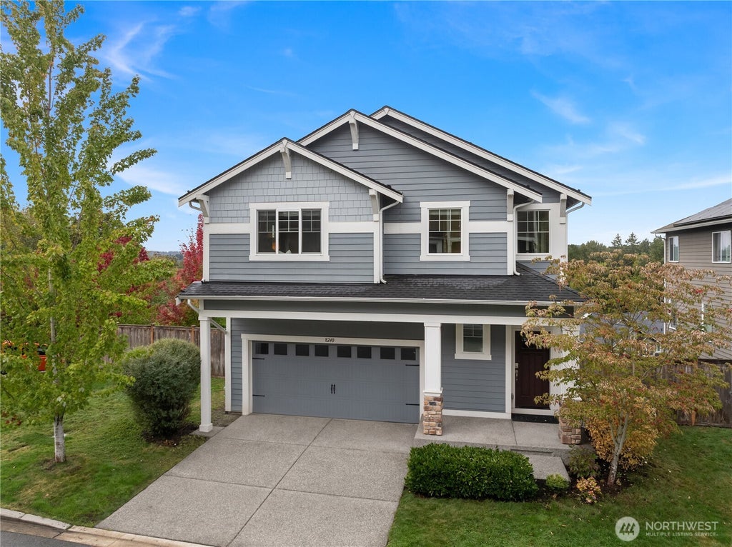 Photo of 8240 NE 196th Street, Kenmore, WA 98028 (MLS # 2590735)