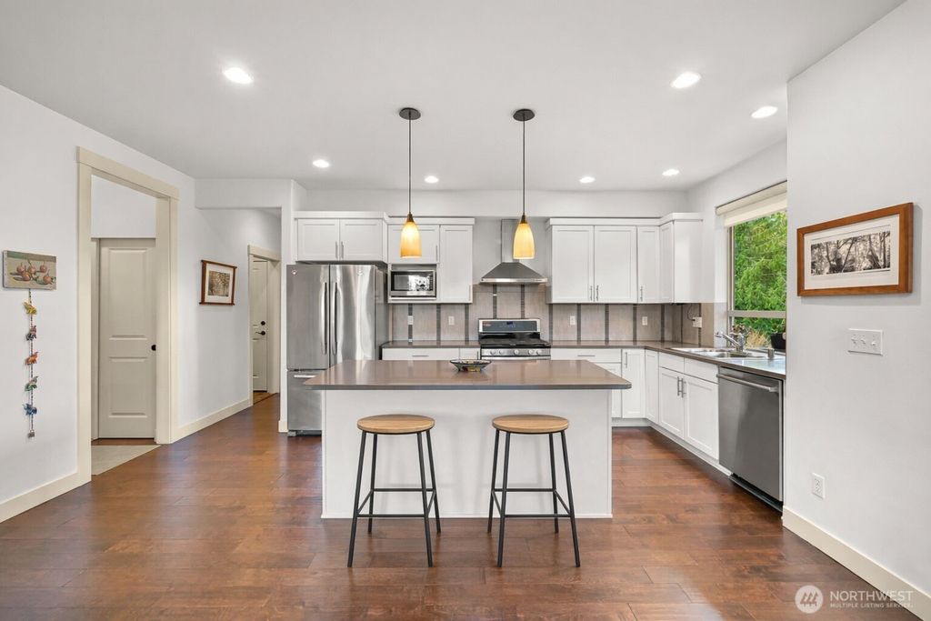 Photo of 1167 Creekwood Lane, Bellingham, WA 98229 (MLS # 2509912)