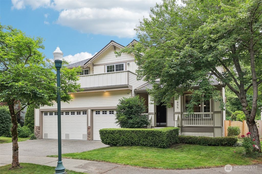 Photo of 895 Snoqualm Place, North Bend, WA 98045 (MLS # 2393197)