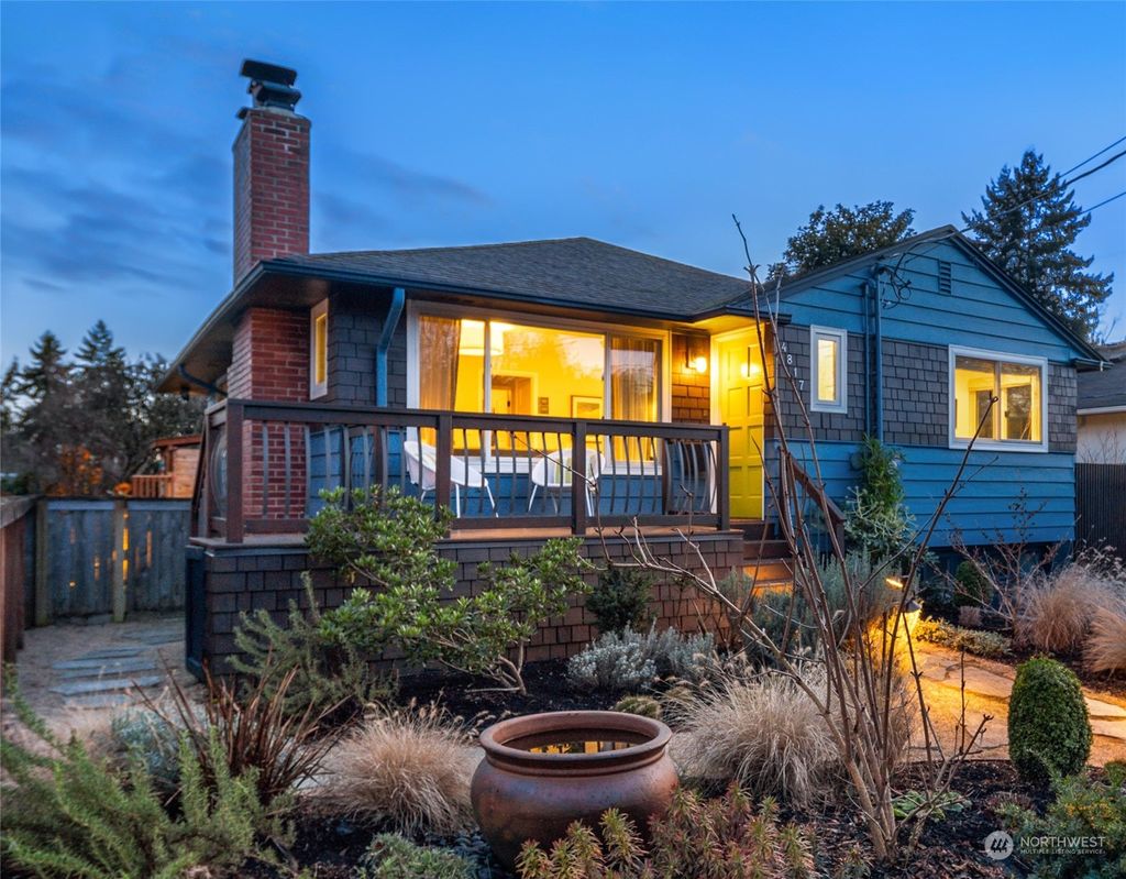 Photo of 4817 SW Graham Street, Seattle, WA 98136 (MLS # 2199537)