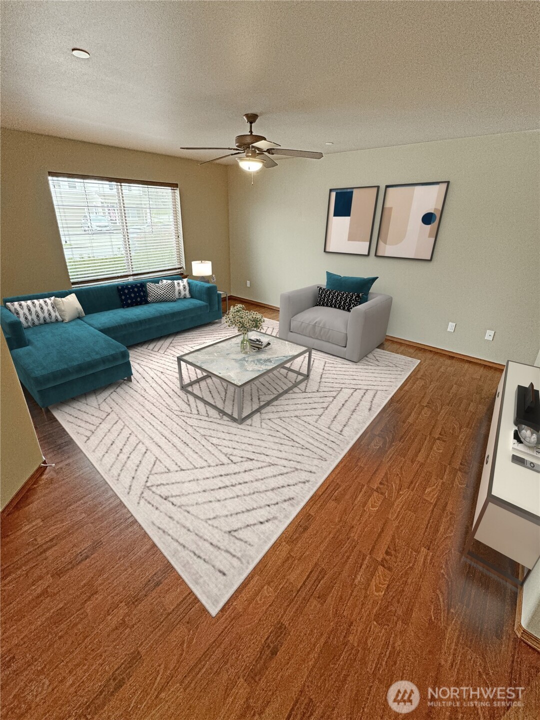 1190 Swan Loop