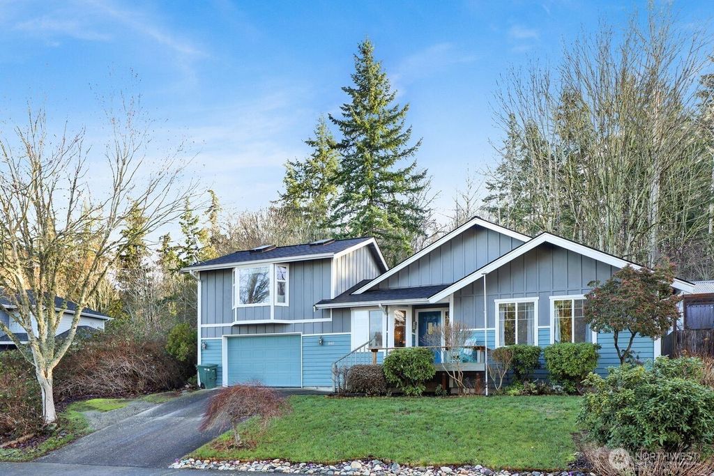 Photo of 840 Nevada Street, Bellingham, WA 98229 (MLS # 2478138)