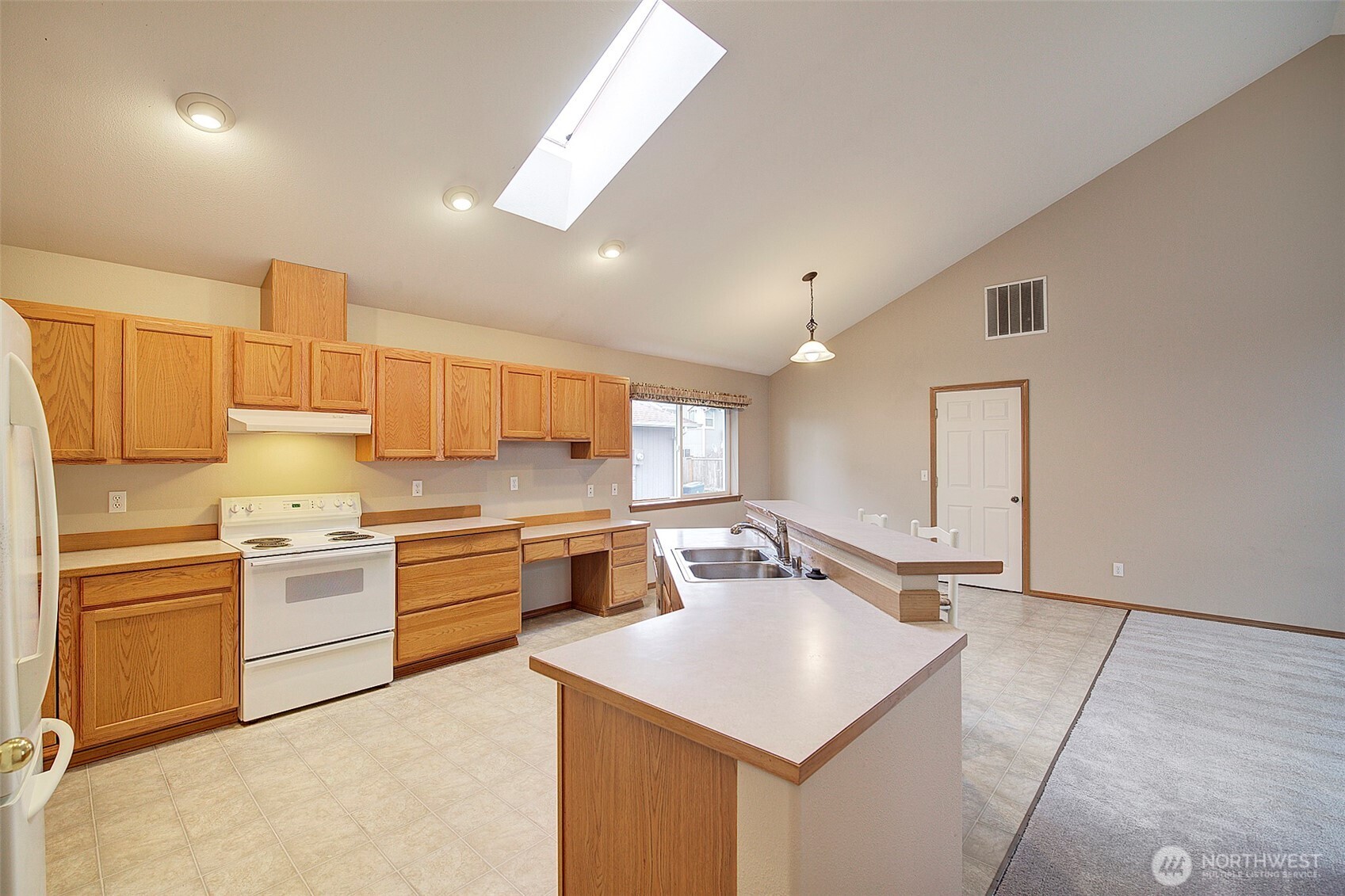 15881 Lords lake Avenue SE