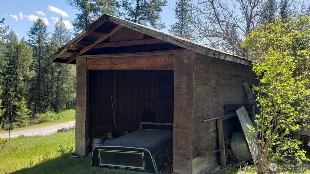 Photo of 25055 Hwy 395 N, Kettle Falls, WA 99141 (MLS # 2474607)