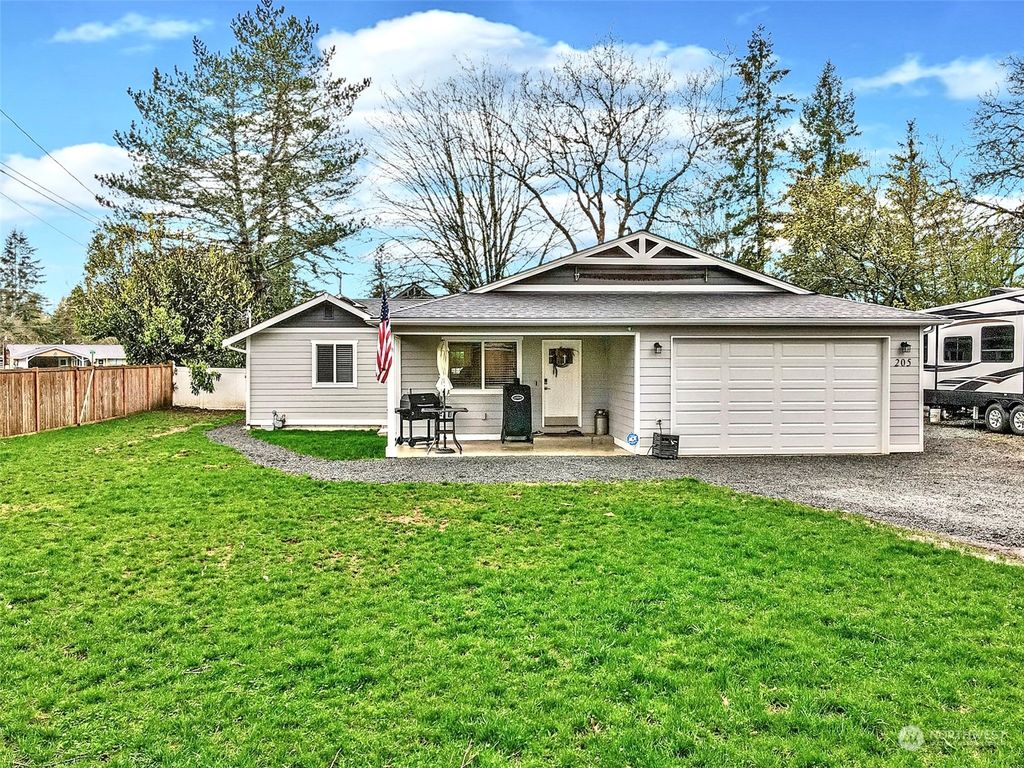 Photo of 205 2nd Street, Gold Bar, WA 98251 (MLS # 2055244)