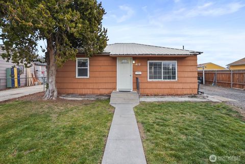 Photo of 415 N Mattson Drive, Moses Lake, WA 98837 (MLS # 2457184)