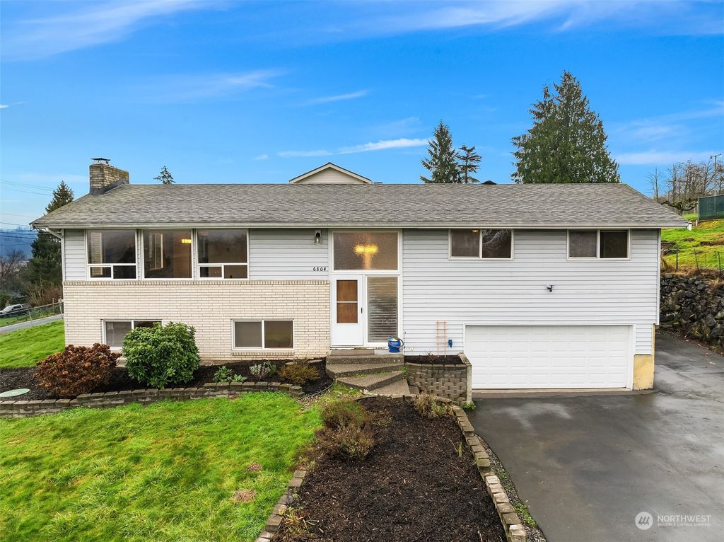 Photo of 6804 Skipley Road, Snohomish, WA 98290 (MLS # 2323574)