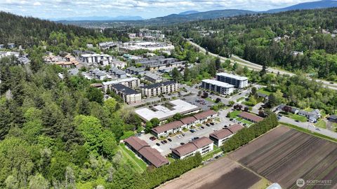 820 32nd Street Bellingham WA 98225