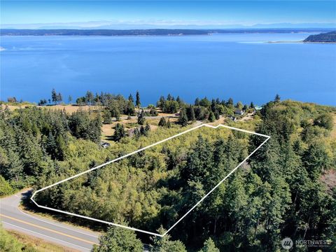 Photo of 0 Leaf Lane, Greenbank, WA 98239 (MLS # 2486968)