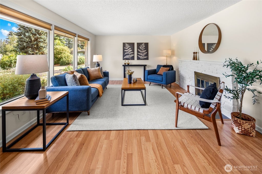 Photo of 18930 66th Place W, Lynnwood, WA 98036 (MLS # 2561578)