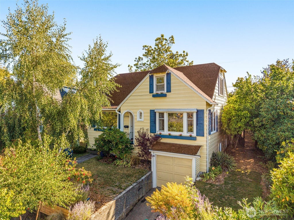 Photo of 2106 49th Avenue SW, Seattle, WA 98116 (MLS # 2580351)