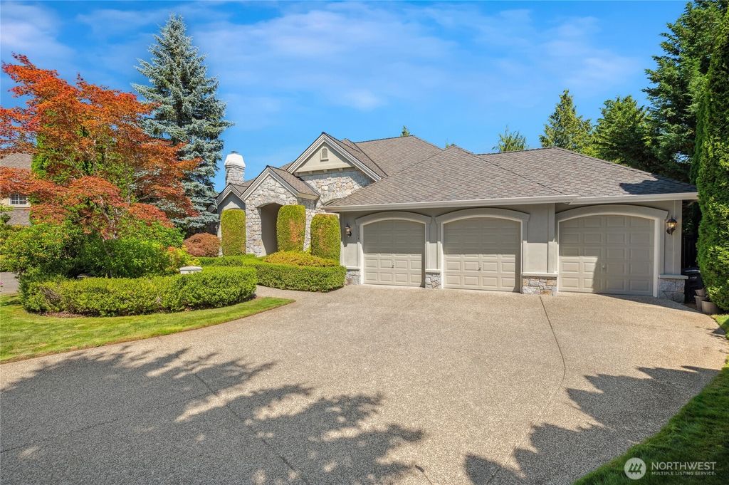 Photo of 1104 268th Way SE, Sammamish, WA 98075 (MLS # 2407146)