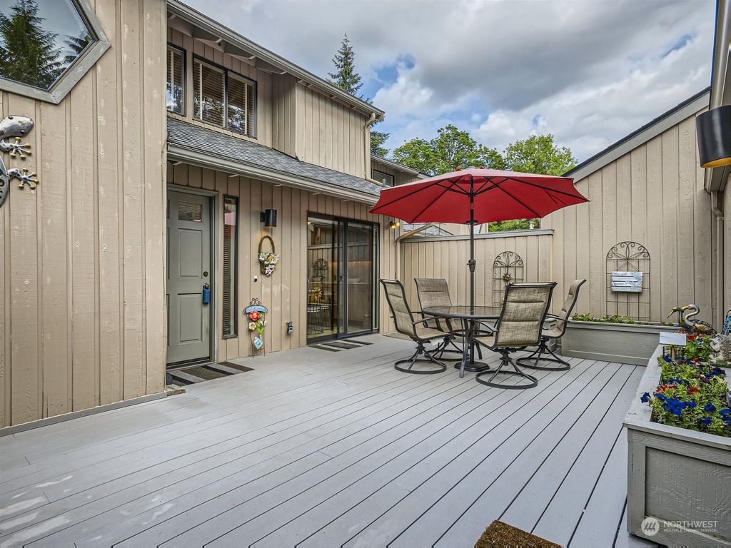 Photo of 2948 Kennewick Place NE #6, Renton, WA 98056 (MLS # 2127976)