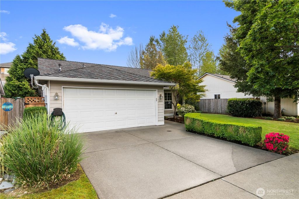 Photo of 19204 46th Avenue NE, Arlington, WA 98223 (MLS # 2366986)