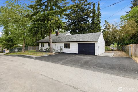 Photo of 14418 26th Court S, SeaTac, WA 98168 (MLS # 2523722)