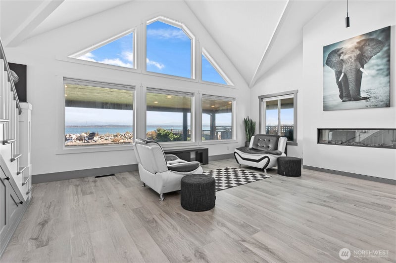 4162 Saltspring Drive