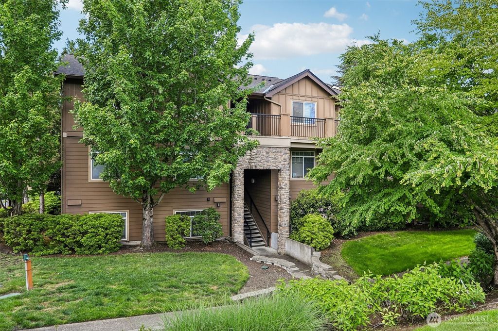 Photo of 18930 Bothell Everett Hwy HWY #E301, Bothell, WA 98012 (MLS # 2525593)