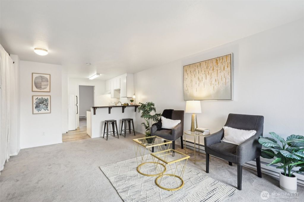 Photo of 12434 Ambaum Boulevard SW #208, Burien, WA 98146 (MLS # 2340610)