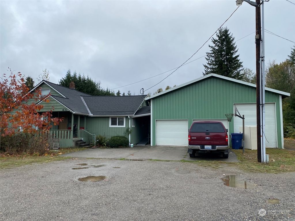 Photo of 631 Tamara Lane, Darrington, WA 98241 (MLS # 2021360)