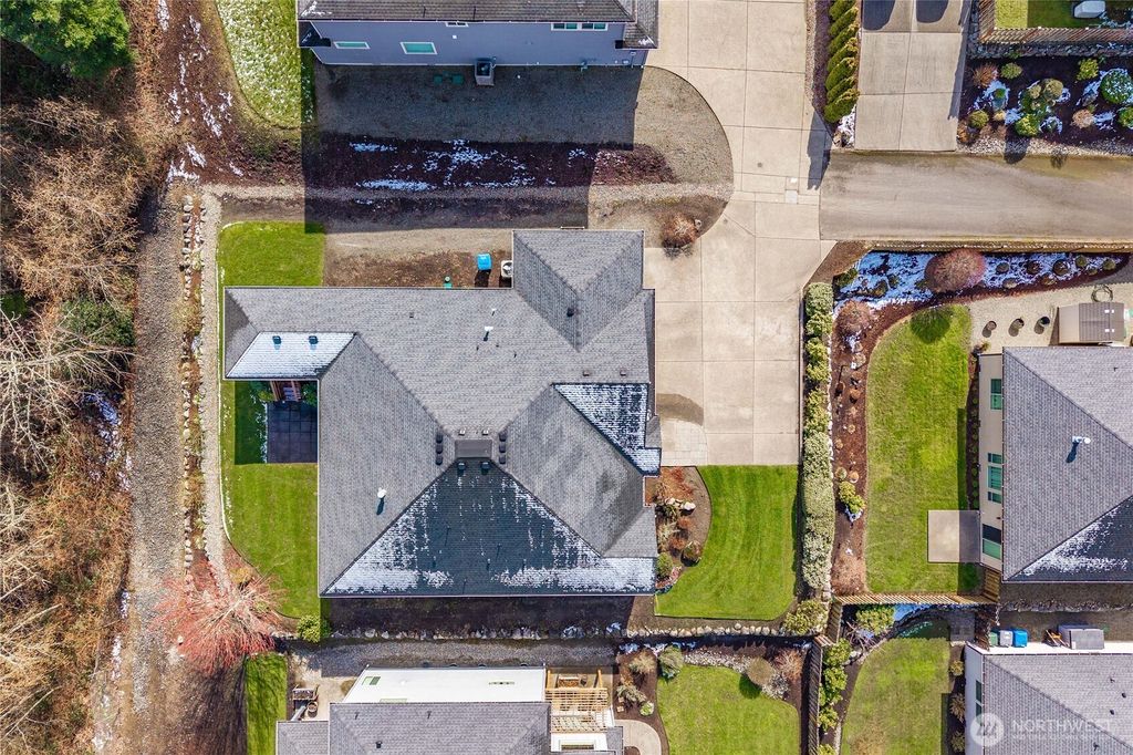 Photo of 1023 4th Street, Steilacoom, WA 98388 (MLS # 2491465)