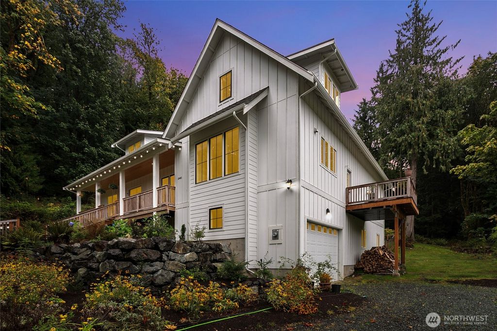 Photo of 15403 127th Avenue SE, Snohomish, WA 98290 (MLS # 2453328)