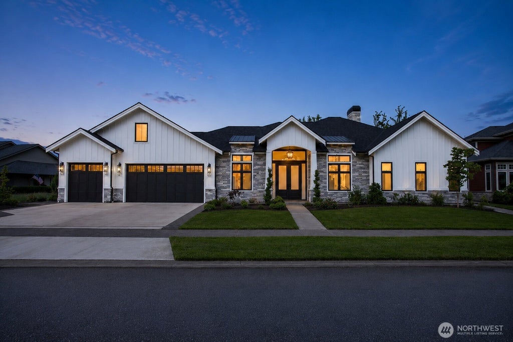 Photo of 8636 Ashbury Court, Blaine, WA 98230 (MLS # 2535140)