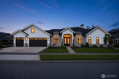 Photo of 8636 Ashbury Court, Blaine, WA 98230 (MLS # 2535140)