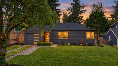 Photo of 3152 NE 82nd Street, Seattle, WA 98115 (MLS # 2597658)