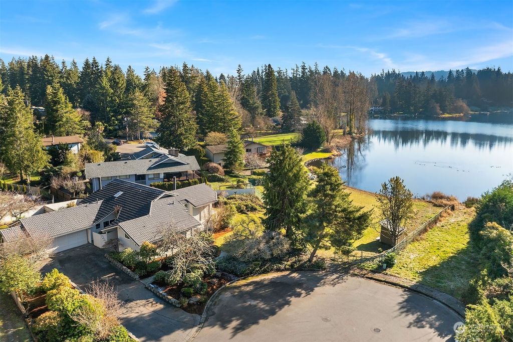 Photo of 1426 163rd Place SE, Bellevue, WA 98008 (MLS # 2317190)