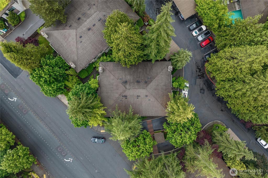Photo of 1300 Bellevue Way NE #2, Bellevue, WA 98004 (MLS # 2530201)