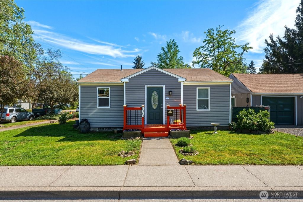 Photo of 1544 Melrose Street, Walla Walla, WA 99362 (MLS # 2518625)